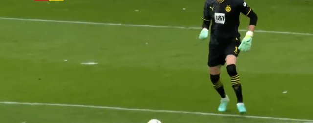 1680379889240097267.gif 拜仁1B.gif