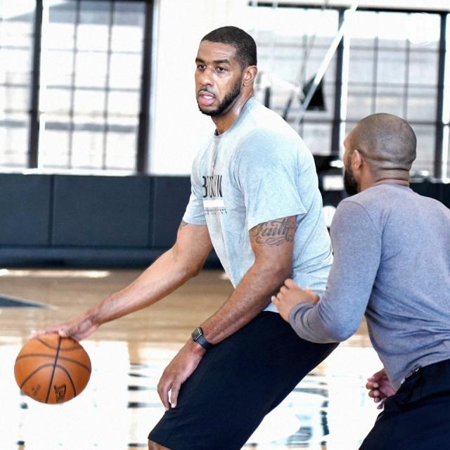 爱奇艺体育直播-抢首发阿德绝不怂！不当全明星愿当3D中锋